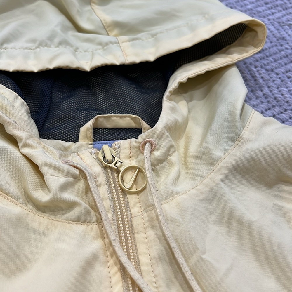Nike rain jacket - Picture 4 of 7